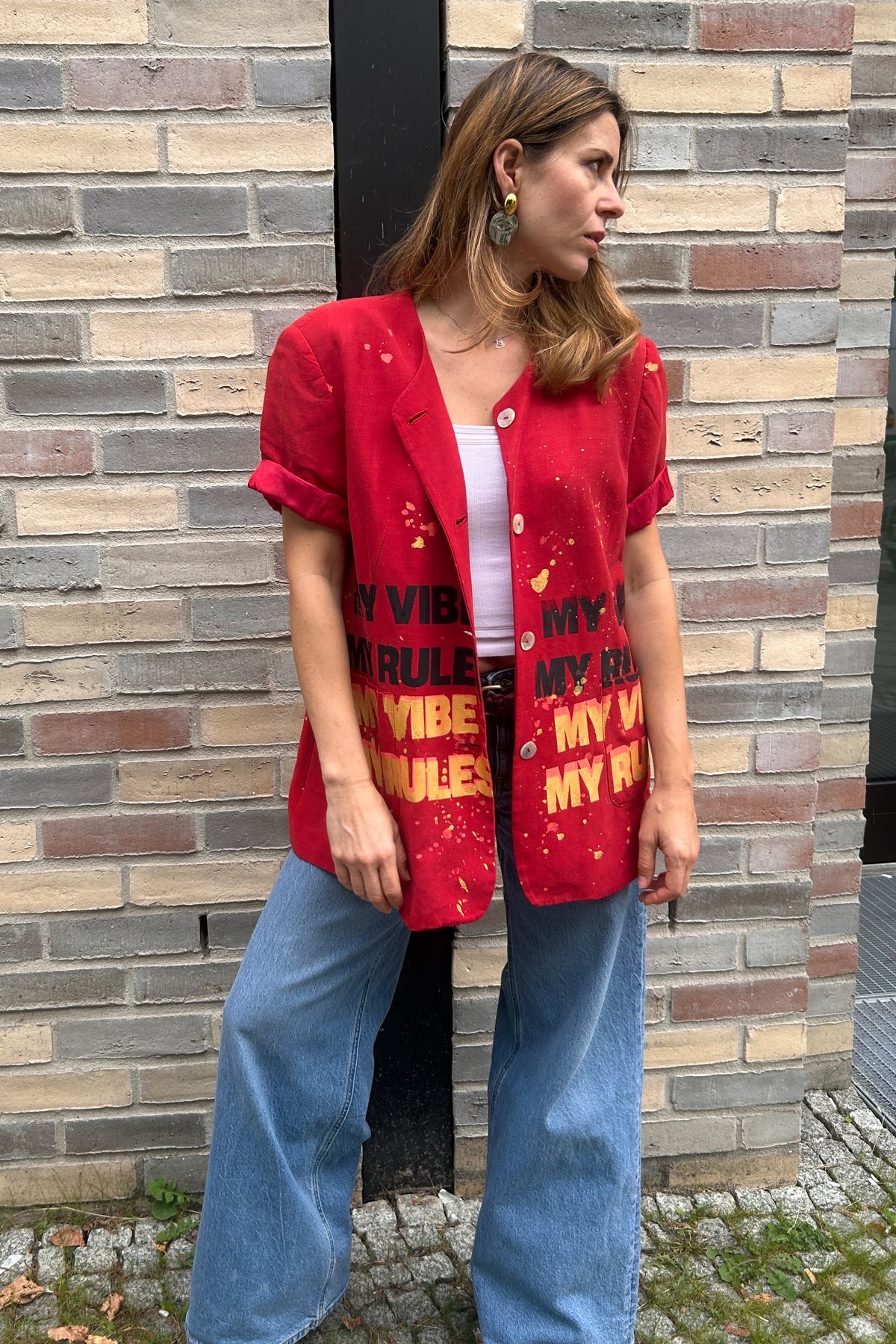 Red Vintage Short-Sleeve Blazer — “My Vibe, My Rules”