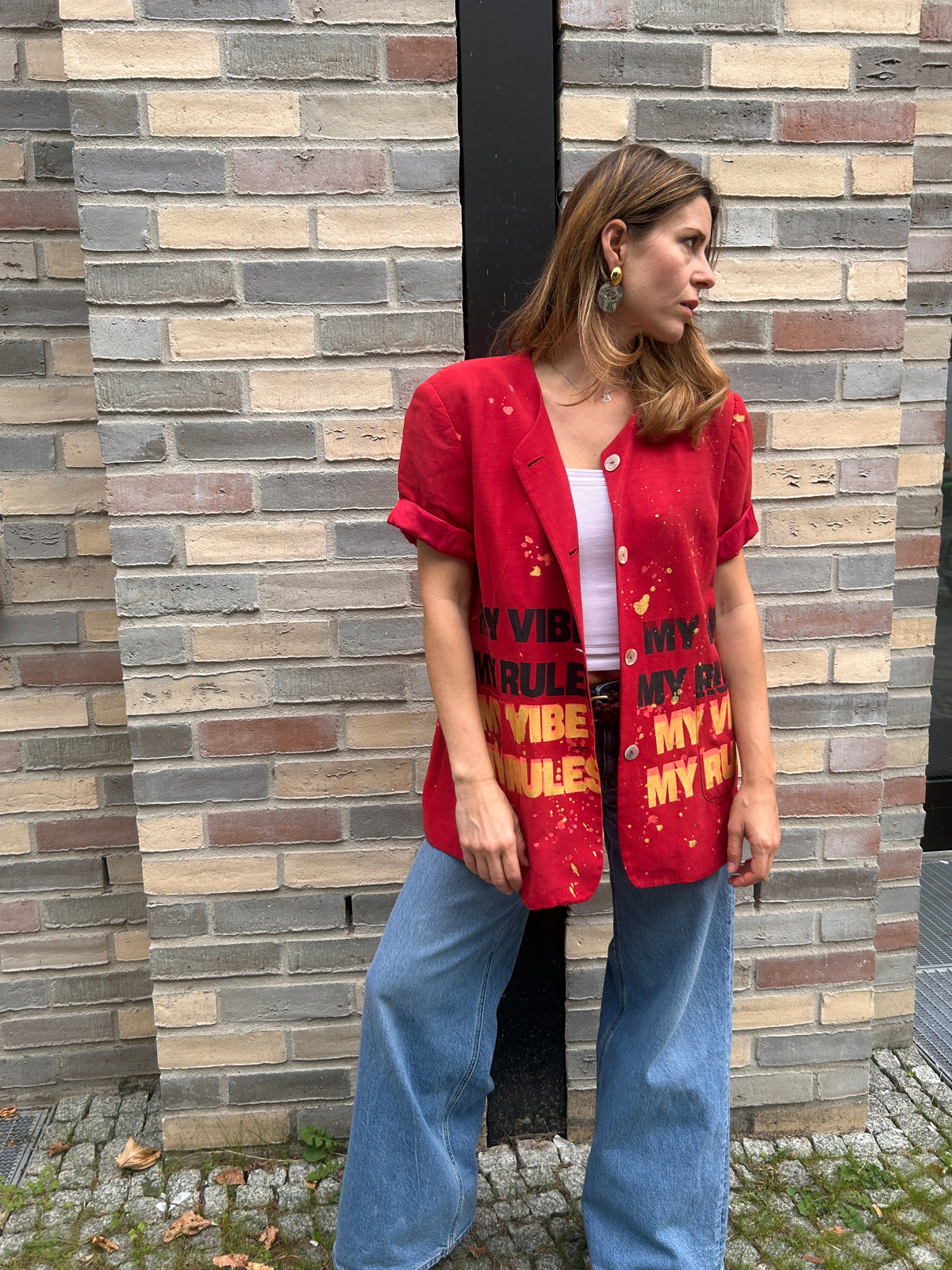 Red Vintage Short-Sleeve Blazer — “My Vibe, My Rules”