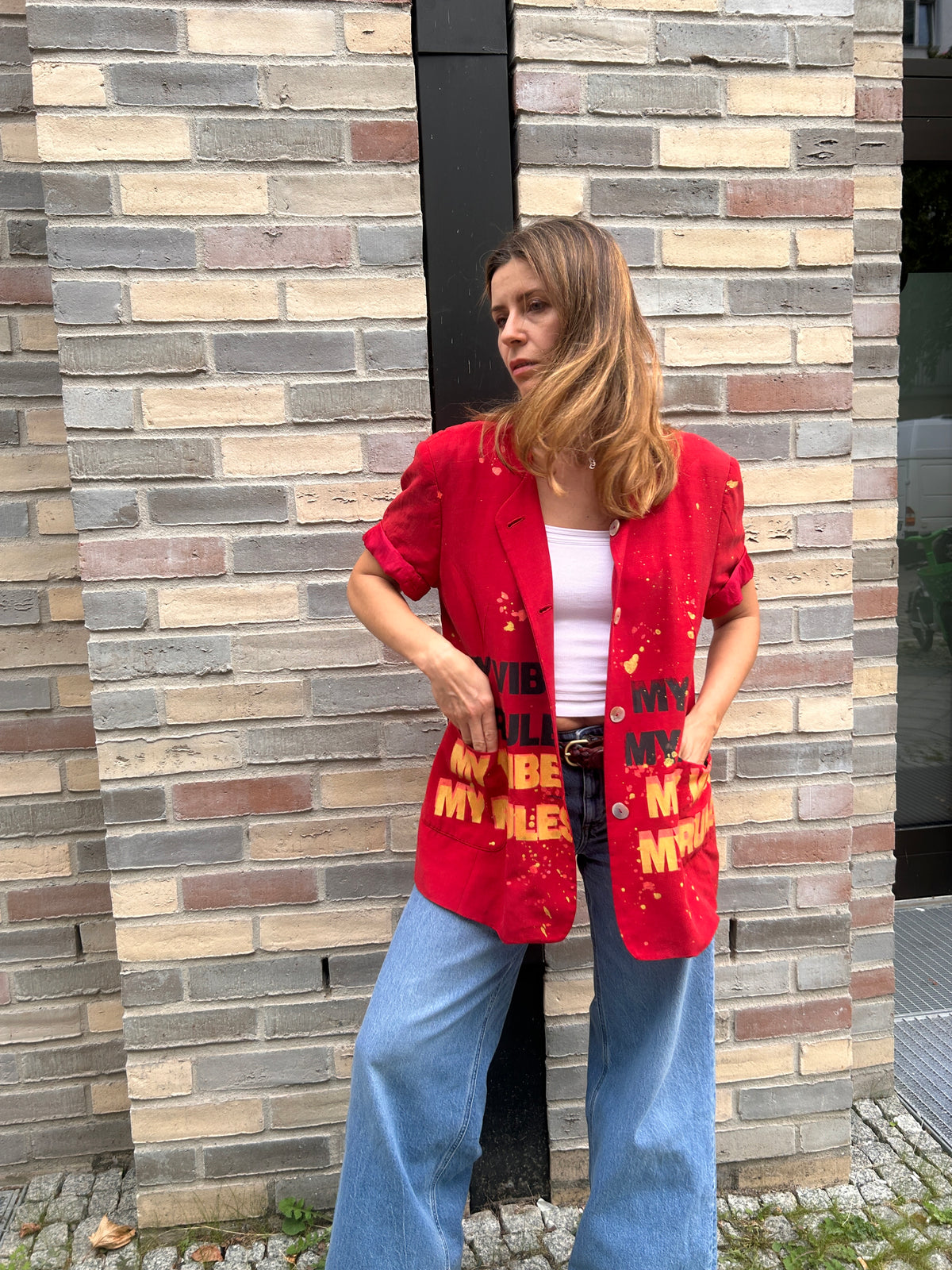 Red Vintage Short-Sleeve Blazer — “My Vibe, My Rules”